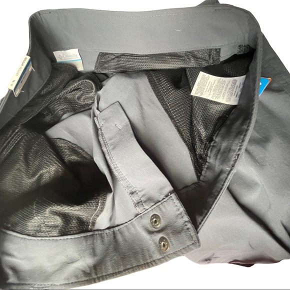 COLUMBIA - Dark gray, active fit, water repellant, adjustable pant legs, size 16 - Picture 2 of 13